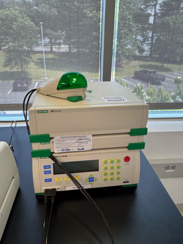 Image of Bio-Rad GenePulser Xcell Electroporation System